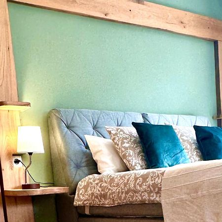 Guesthouse Sabine - Pr' Skminc Bohinjska Bela Buitenkant foto