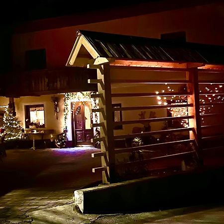 Guesthouse Sabine - Pr' Skminc Bohinjska Bela Buitenkant foto